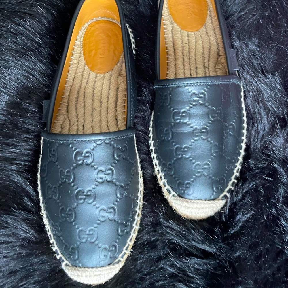 Gucci espadrilles NIB